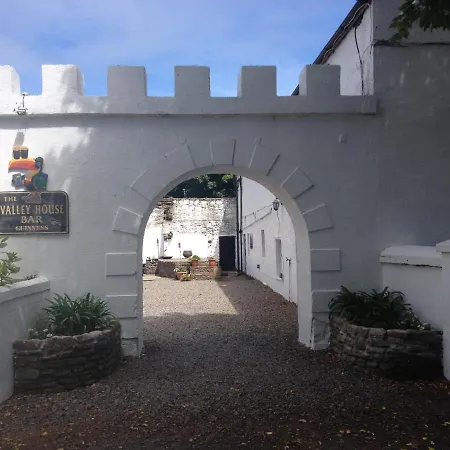 Хостел The House