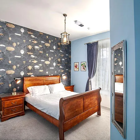 The House Хостел *