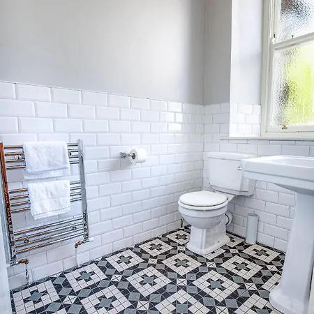 Хостел The House